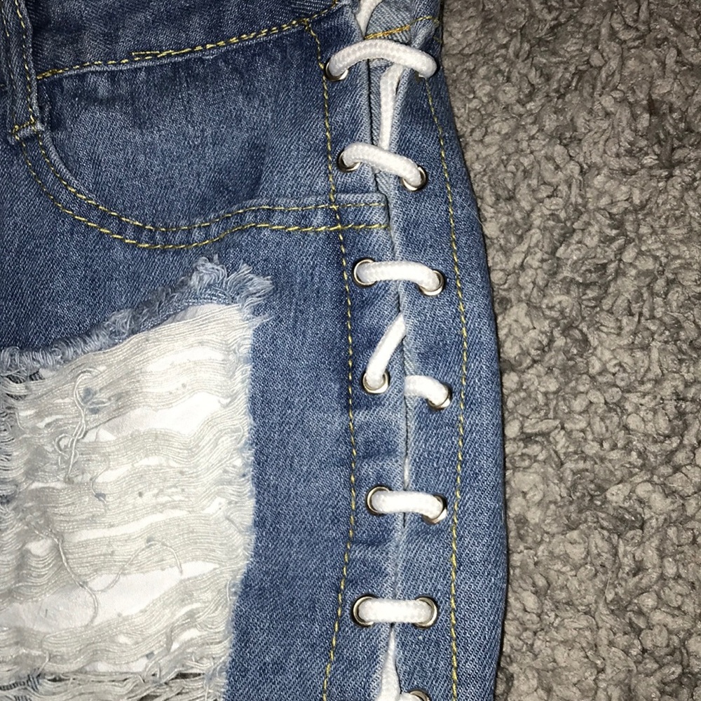 Jean shorts - Picture 3 of 5